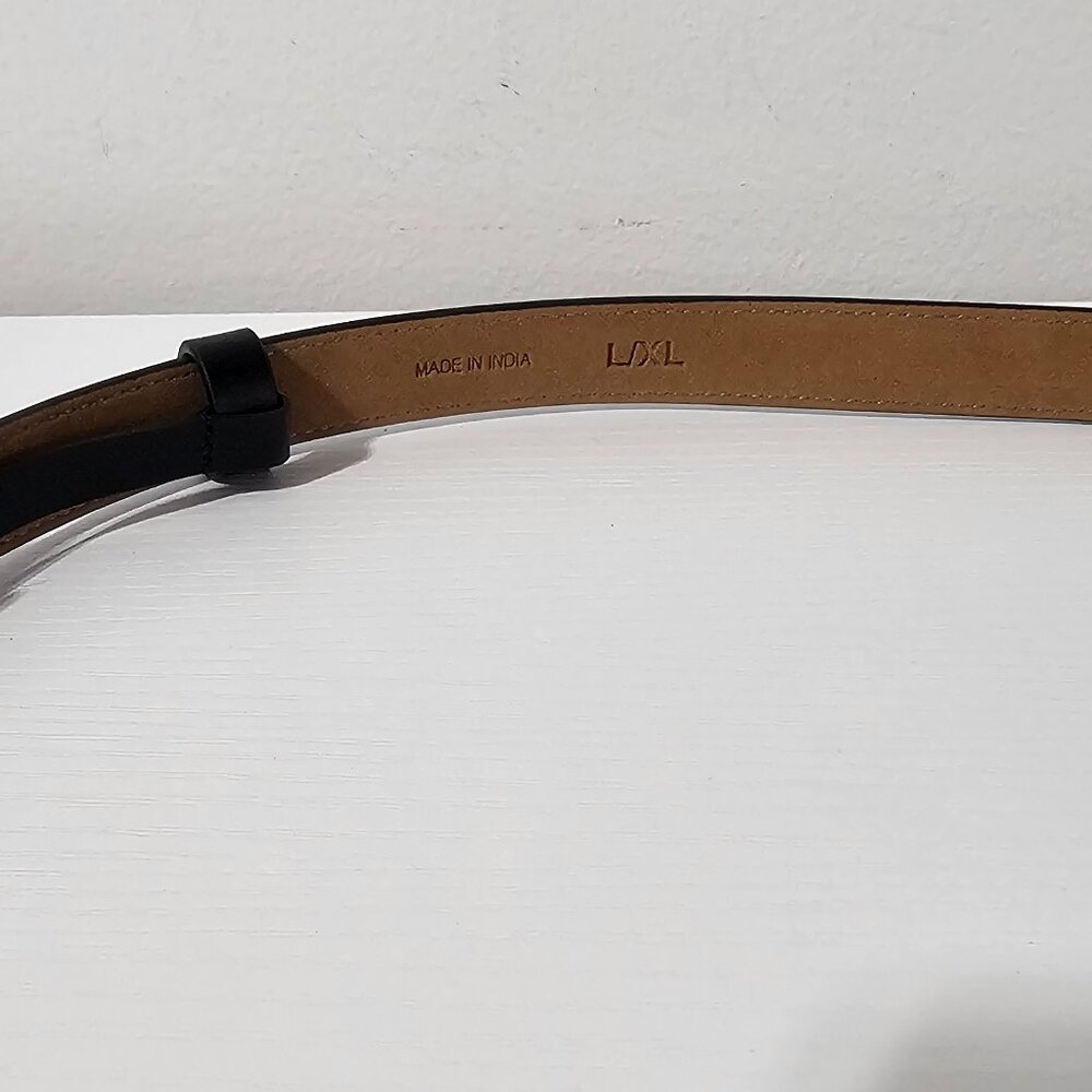 Abercrombie & Fitch Black Leather Belt with Gold Oval Buckle - Picture 3 of 6